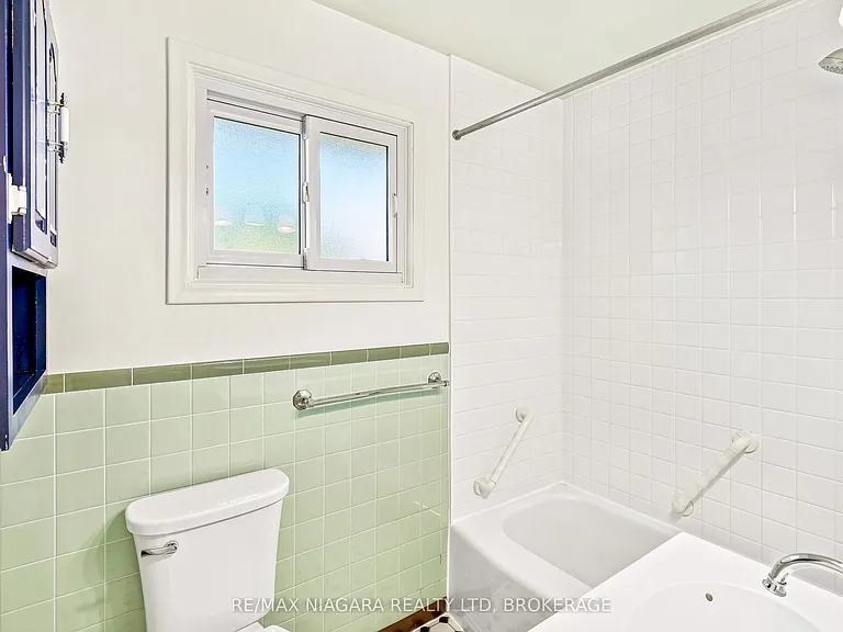 6521 Caledonia St — Photo 17