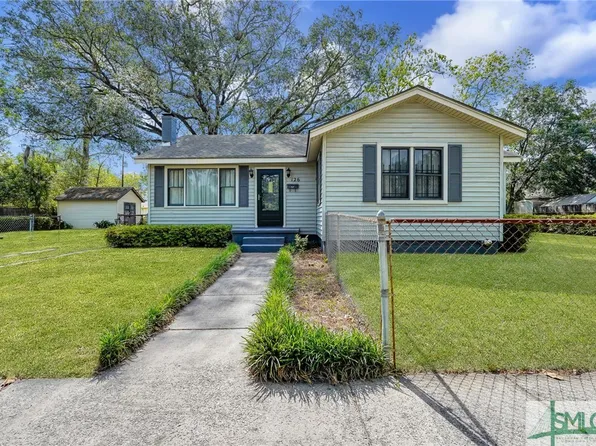 126 Goebel Avenue, Savannah, GA 31404