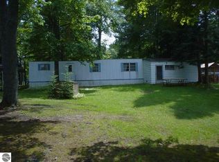 3684 Pineland Rd, Gladwin, MI 48624