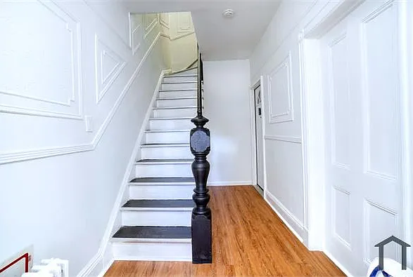 6039 Maspeth Ave #2 — Photo 11