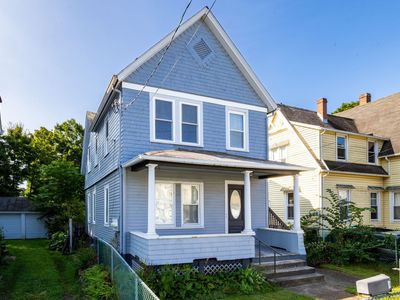 34 Pearl St, Norwich, CT, 06360