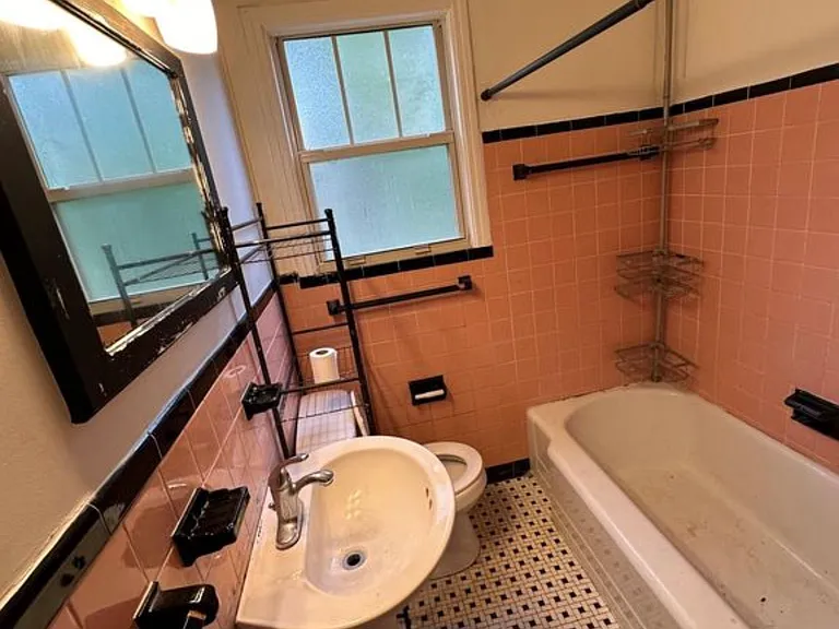 5103 Kingsbury St — Photo 11