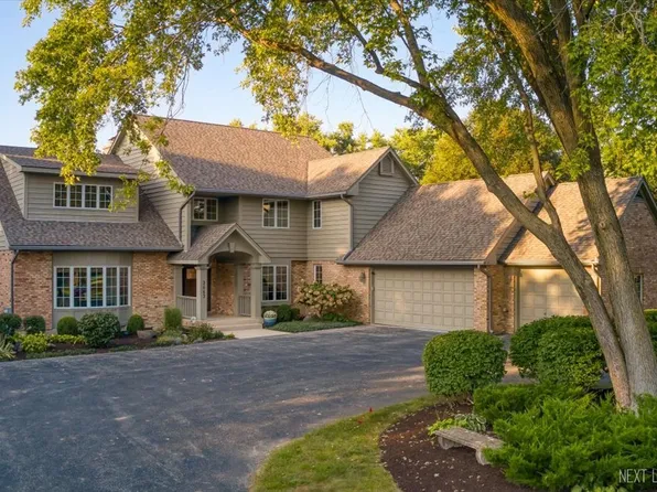 3663 Wolf Rd, Oswego, IL 60543