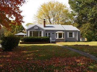 511 Saint Clair Rd, Fairview heights, IL 62208