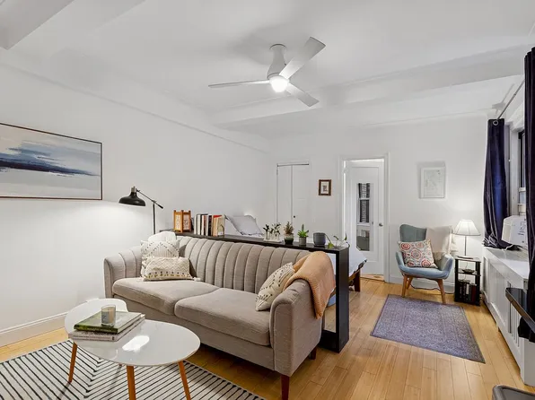 70 Remsen St APT 3F, Brooklyn, NY 11201