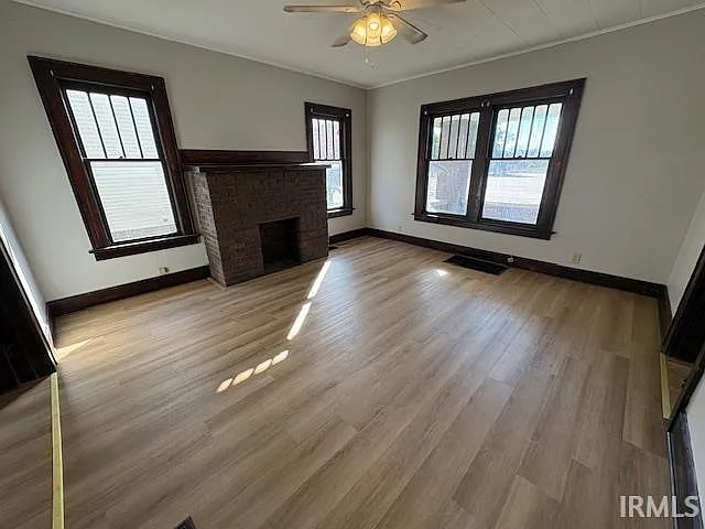 304 N Hackley St — Photo 8