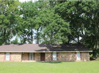 111 Thelma Dr, Sunset, LA 70584