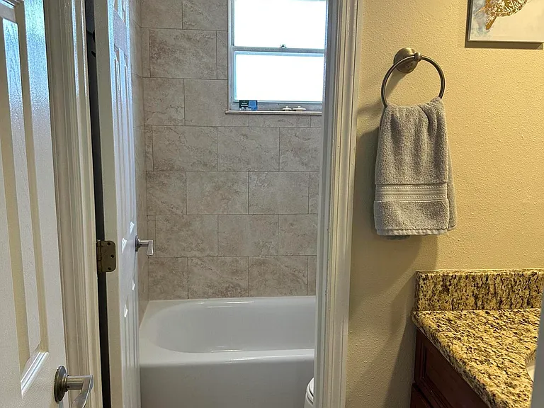 801 Hummingbird Way #201 — Photo 15