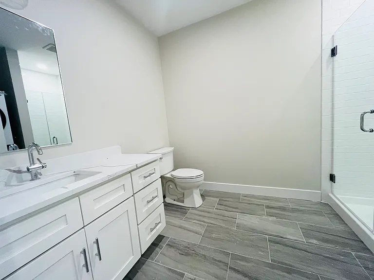 461 Main St #222 — Photo 6