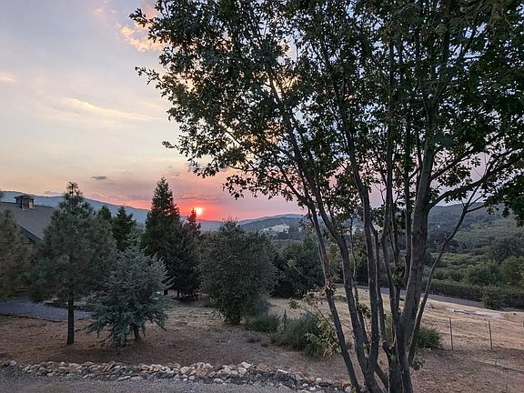 4th image of 17461 Harrison Park Rd #5