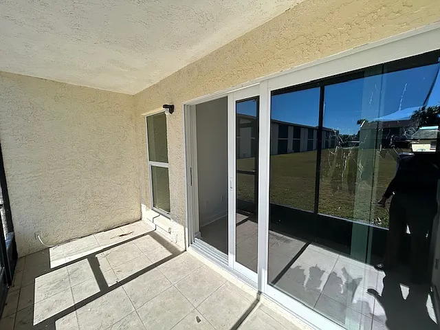 4956 Harbor Villa Ln #109 — Photo 24