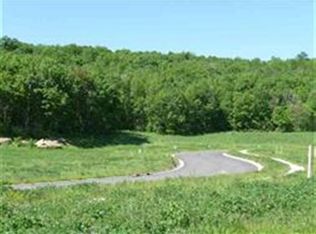 2021 Handel St, Black Earth, WI 53515