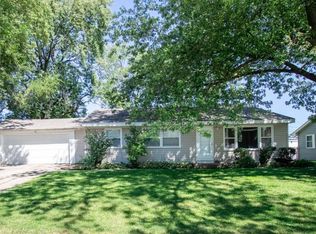 397 Raritan Dr, Valparaiso, IN 46385