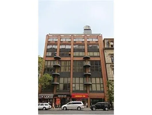 Rented by Douglas Elliman | media 26