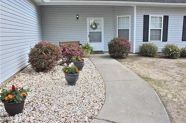2nd image of 102 Glendale Ct
