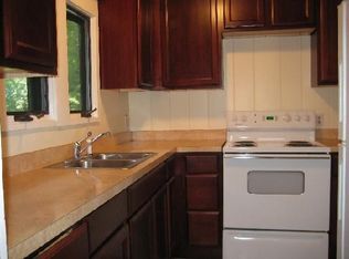 W3892 Lakeview Park Dr, Lake Geneva, WI 53147