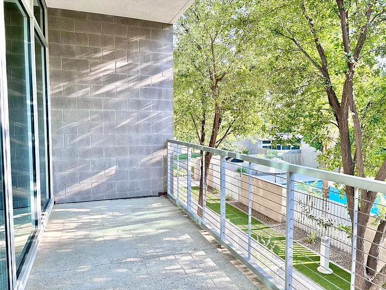 364 S Farmer Ave #364 — Photo 38