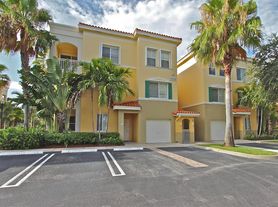 11014 Legacy Dr