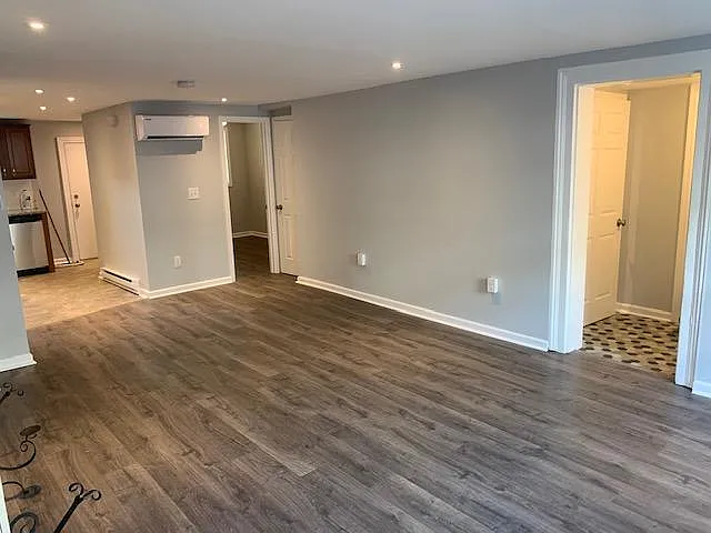 295 Lark St #BASEMENT — Photo 3