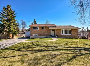 3039 Poplar Rd, Innisfil, ON L9S2J9