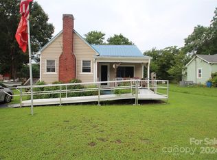 109 Ray St, Cherryville, NC 28021