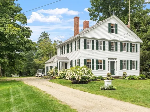 9 The Cmn, Royalston, MA 01368