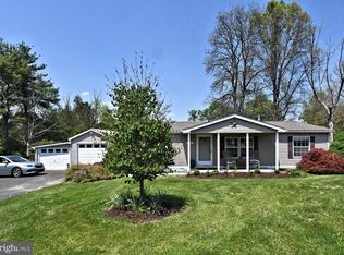 454 W Paletown Rd, Quakertown, PA 18951
