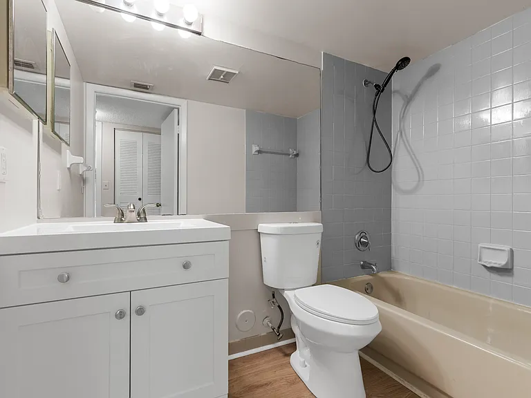 5200 NW 31st Ave #143 — Photo 25