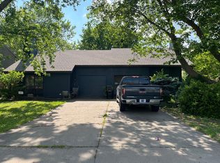 3617 SW Mission Ave, Topeka, KS 66614