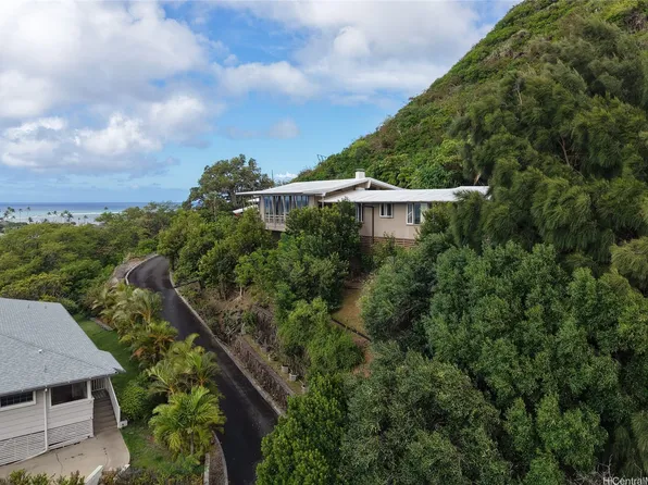 204 Hao St APT B, Honolulu, HI 96821