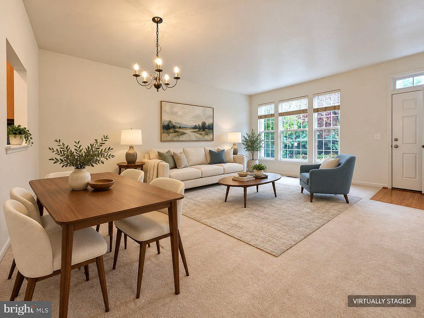 3 bed, 3.5 bath, 2006 sqft, $2,650 — Photo 2