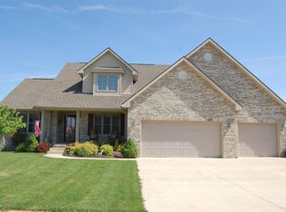 1058 Andrick Dr, Washington Court House, OH 43160