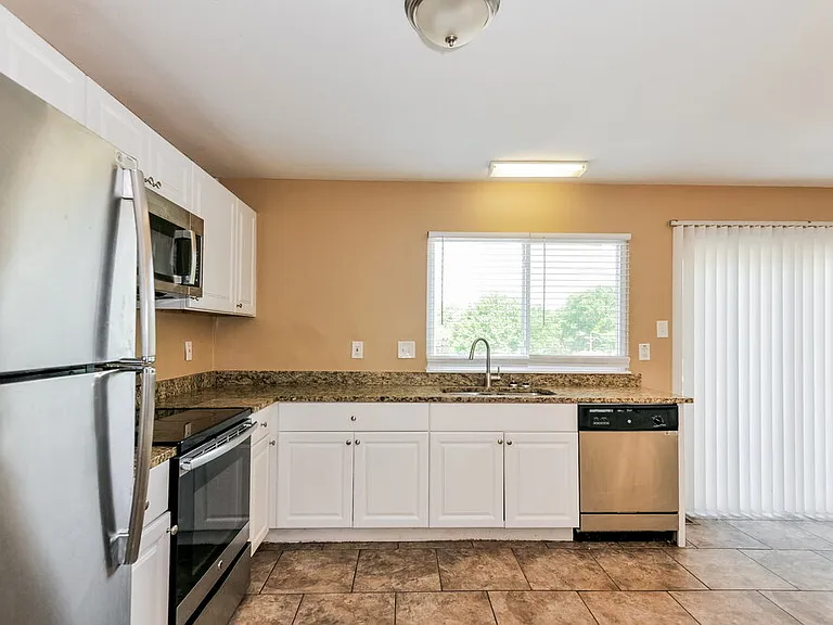 11743 Branridge Rd — Photo 8