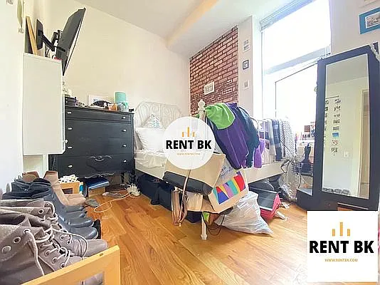 Rented by RENTBK LLC | media 10