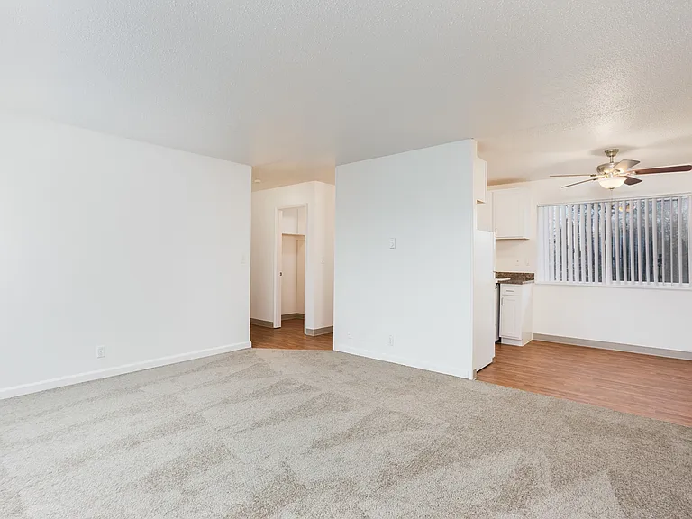 Cimarron Apartments — Photo 10