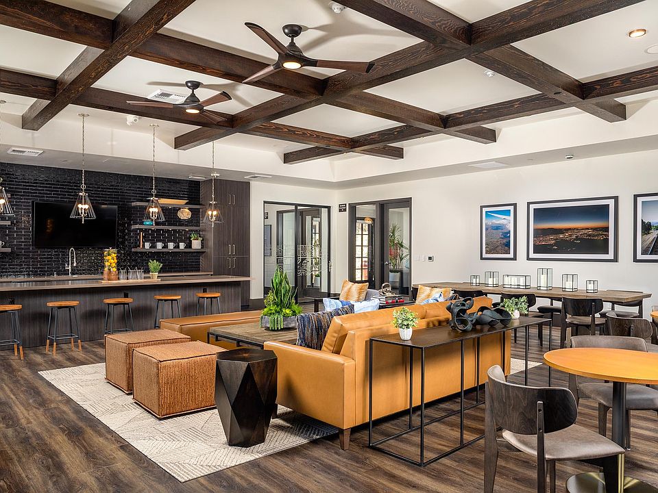 Resident Lounge