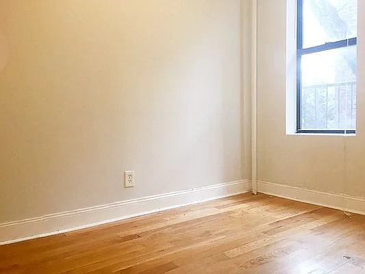 Rented by AJ Clarke | media 15