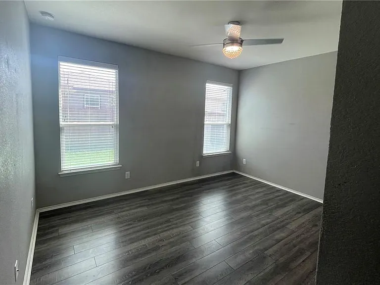 13812 Benjamin Harrison St — Photo 12
