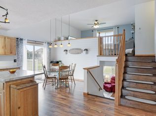 11252 Monroe Dr, Becker, MN 55308
