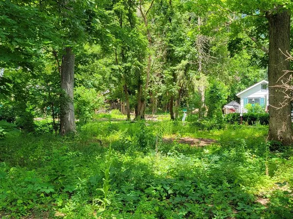 123 Forest Avenue #8 & 9, Edgerton, WI 53534