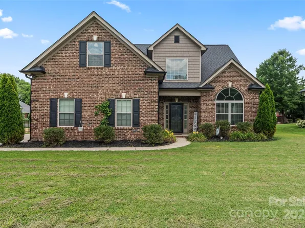 5379 Roberta Meadows Ct, Concord, NC 28027