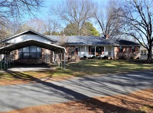 25 N Crider Ave, Fayetteville, AR 72701
