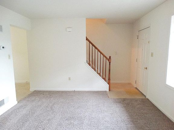 Entrance & Living Room