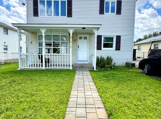 24 Morris Ave #2, Pawtucket, RI 02860