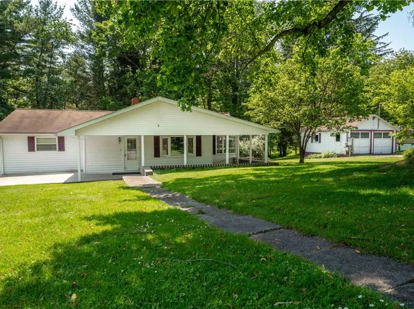 154 Burke Rd, Farmington, PA 15437