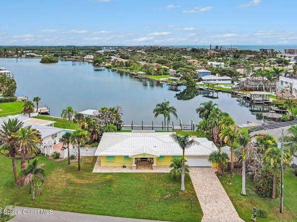 1540 Bay Shore Dr, Cocoa Beach, FL 32931
