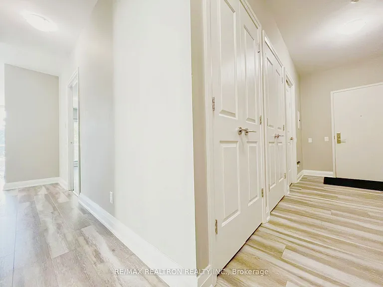 83 Redpath Ave #204 — Photo 5