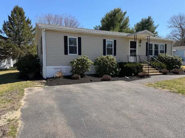 4 Green Holly Dr, Kingston, MA 02364