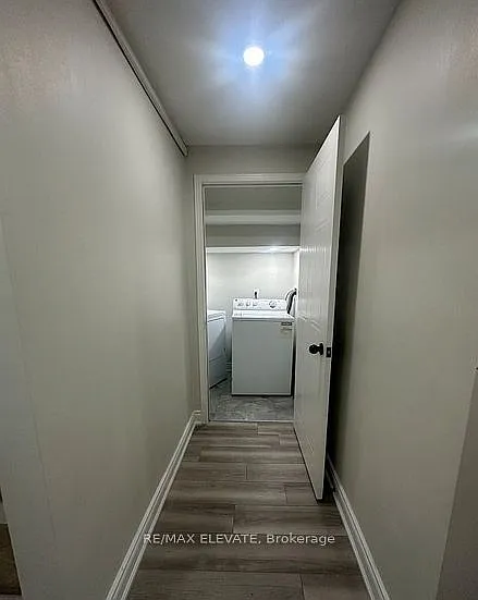 101 Knotwood Cres — Photo 11
