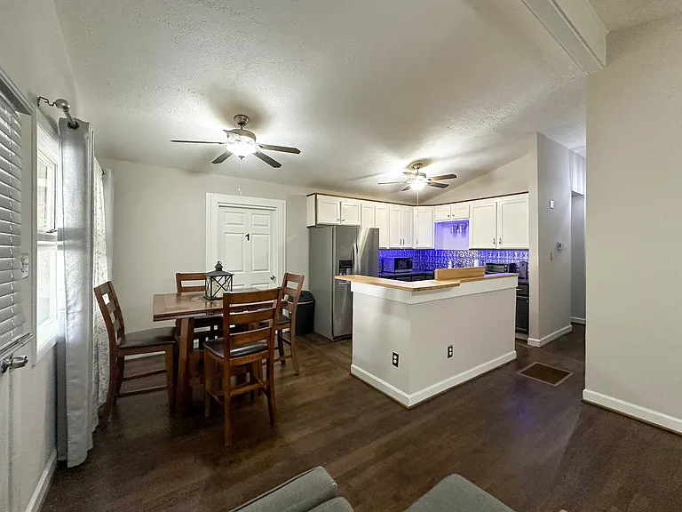 Kitchen, Dining and Living Area